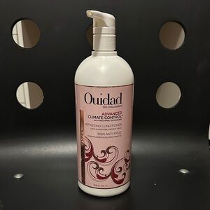 NWT Ouidad Advanced Climate Control Defrizzing Conditioner - Liter Size